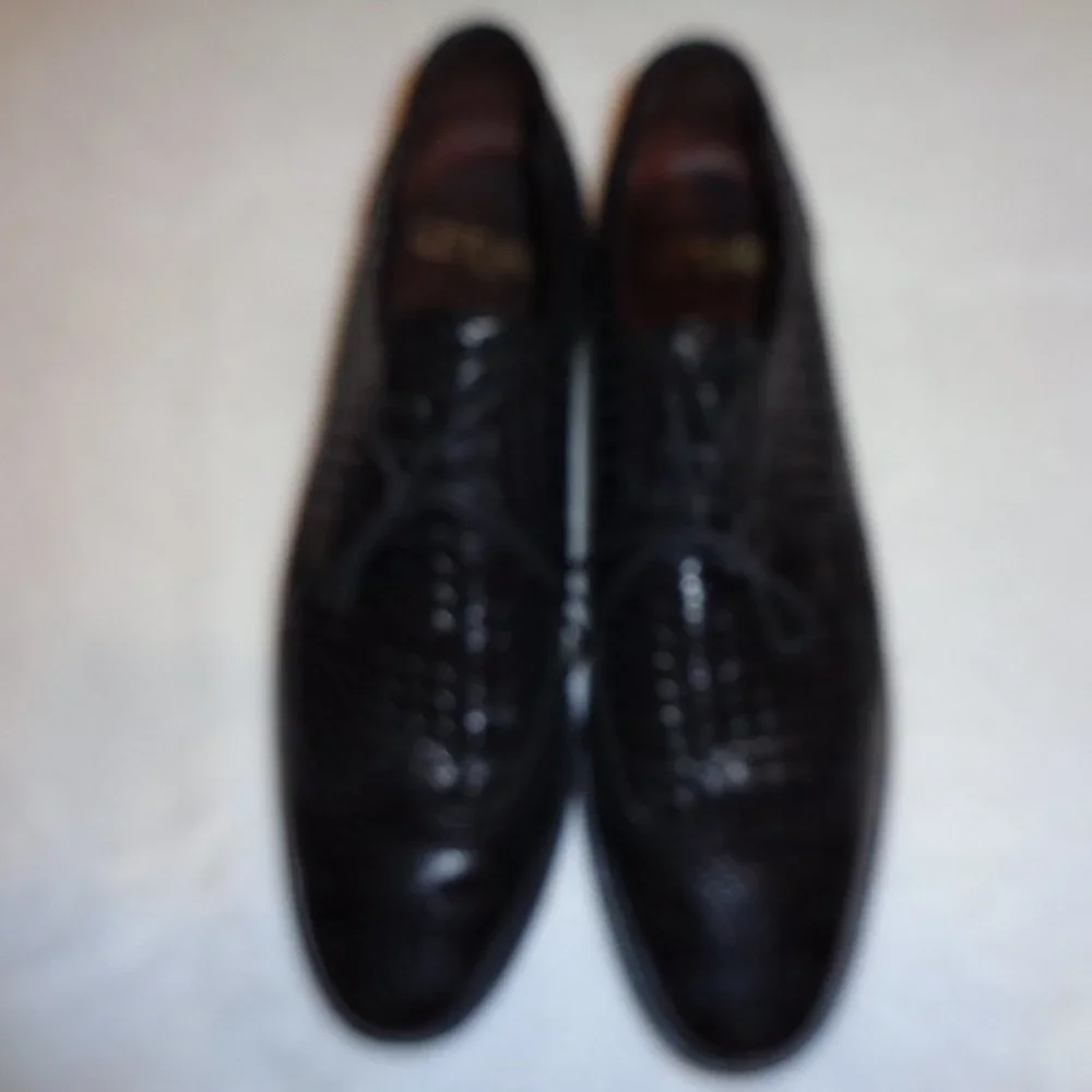 E.T. Wright Men's Size 10.5 Narrow Black Shoes